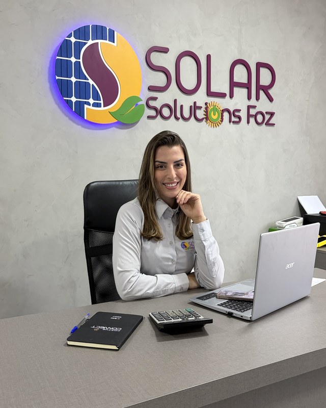 Karina - Atendimento e Consultoria Solar Solutions Foz